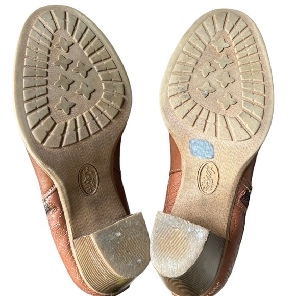 Euro Soft Savina Boot Chestnut Brown Size 7.5 Heeled Ankle Boots Sofft - Picture 9 of 13